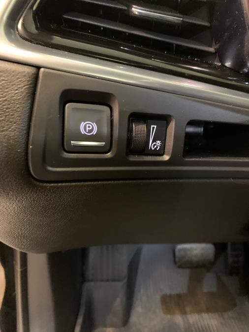 used 2022 Cadillac XT6 car, priced at $29,277