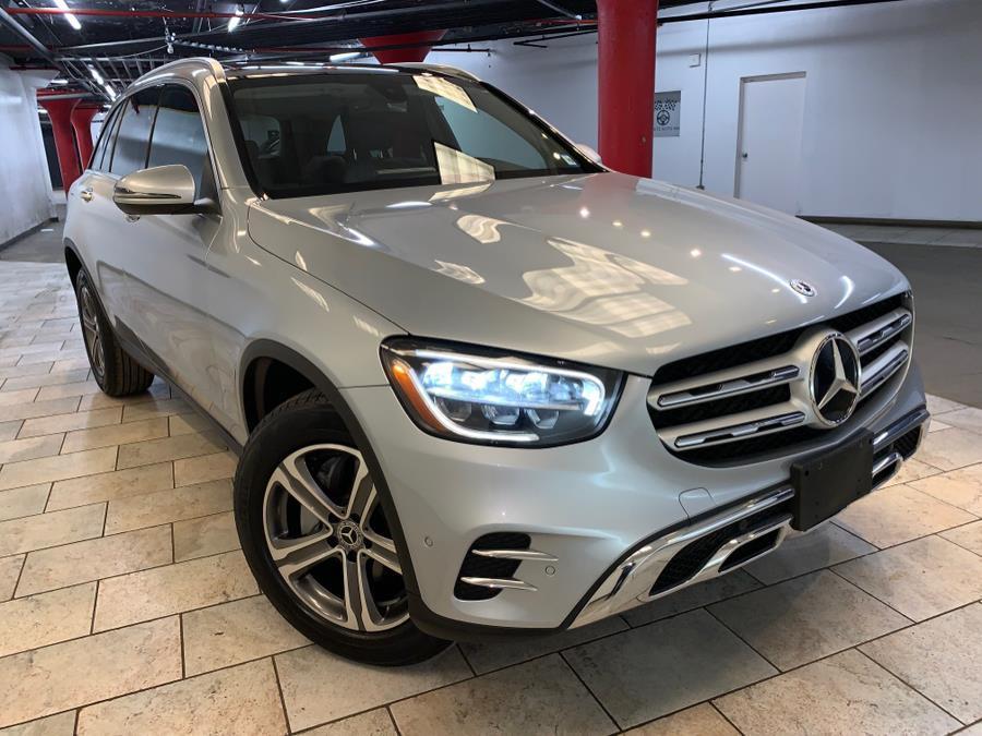used 2021 Mercedes-Benz GLC 300 car, priced at $26,777