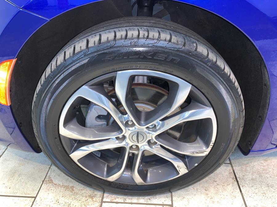 used 2021 Chrysler Pacifica car, priced at $38,977