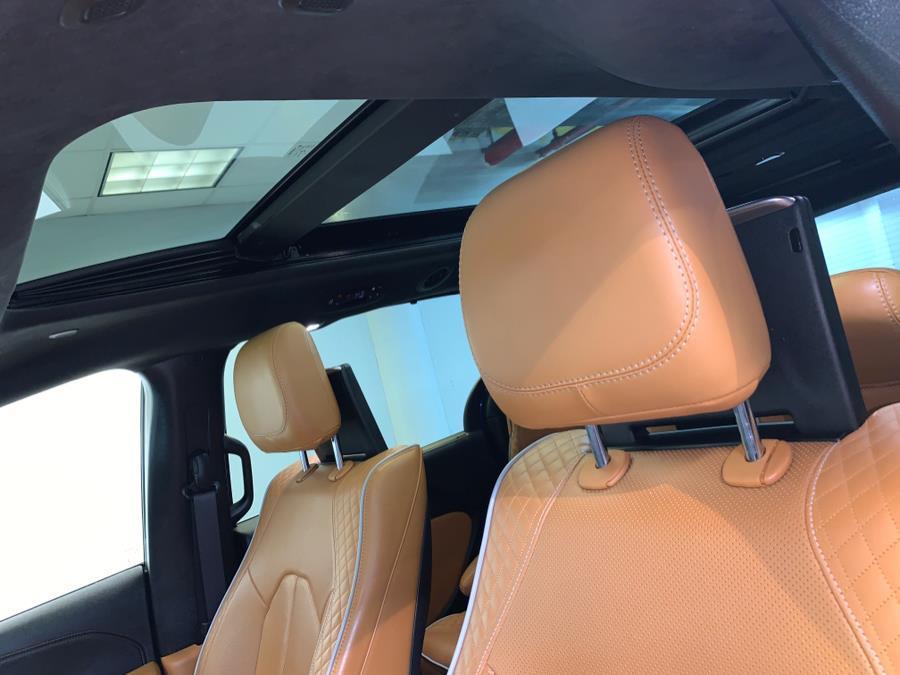 used 2021 Chrysler Pacifica car, priced at $38,977