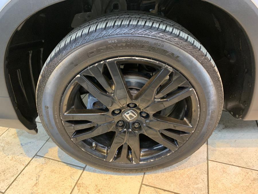used 2022 Honda Pilot car, priced at $25,677