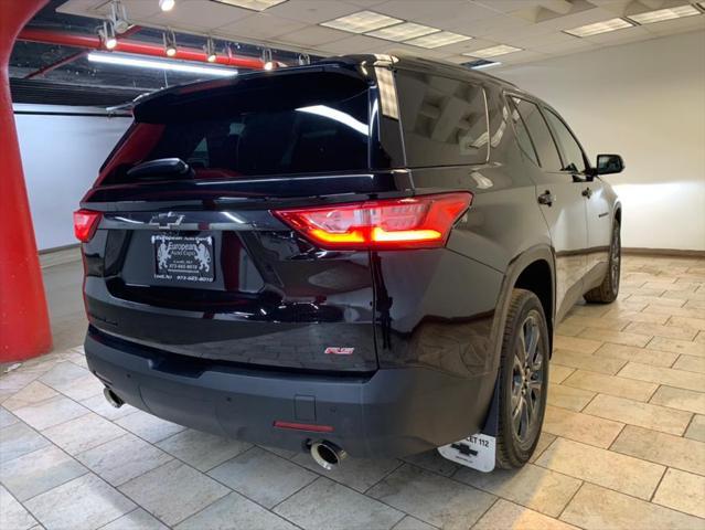 used 2021 Chevrolet Traverse car, priced at $31,997