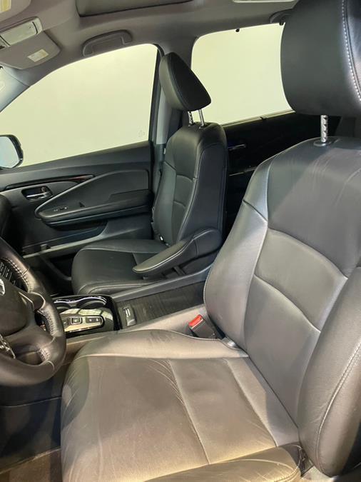 used 2022 Honda Pilot car, priced at $33,777