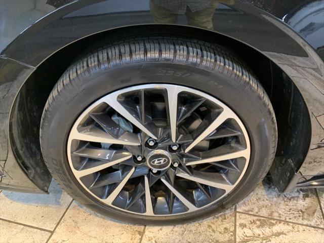 used 2022 Hyundai Sonata car, priced at $23,777