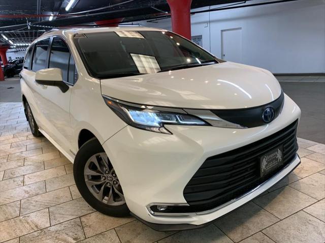 used 2021 Toyota Sienna car, priced at $35,777