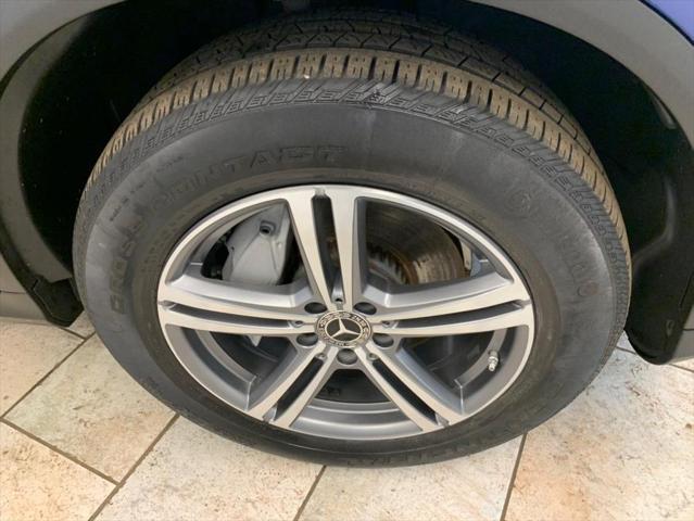 used 2020 Mercedes-Benz GLC 300 car, priced at $25,777