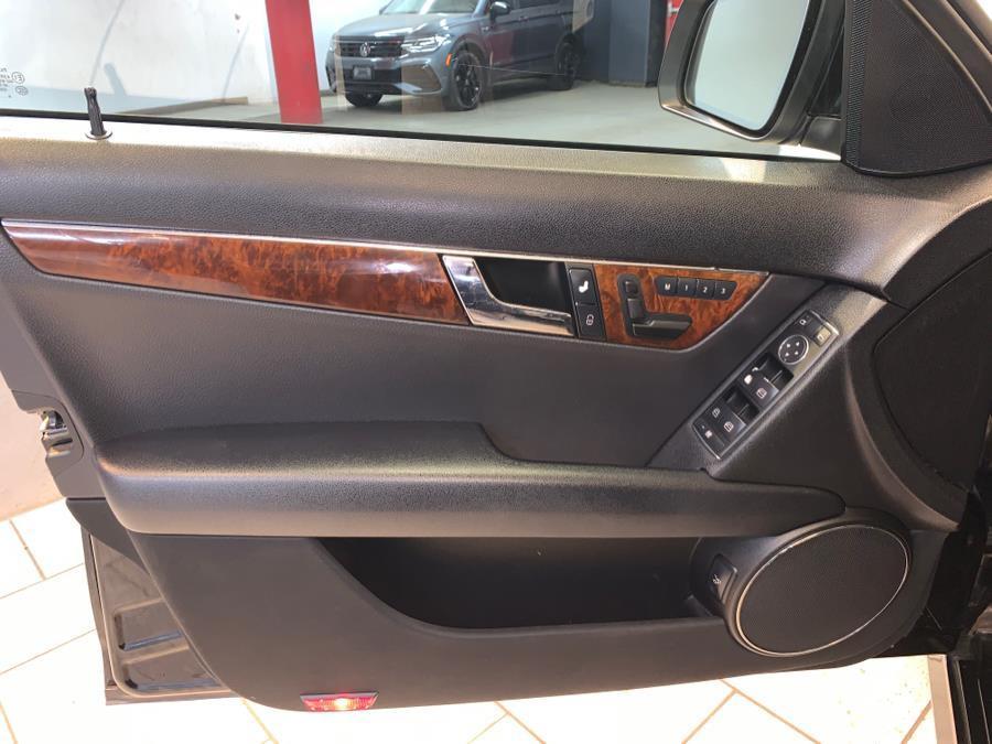 used 2009 Mercedes-Benz C-Class car, priced at $5,777