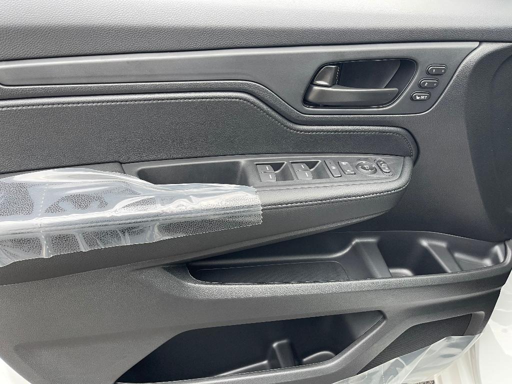 new 2026 Honda Odyssey car, priced at $43,195