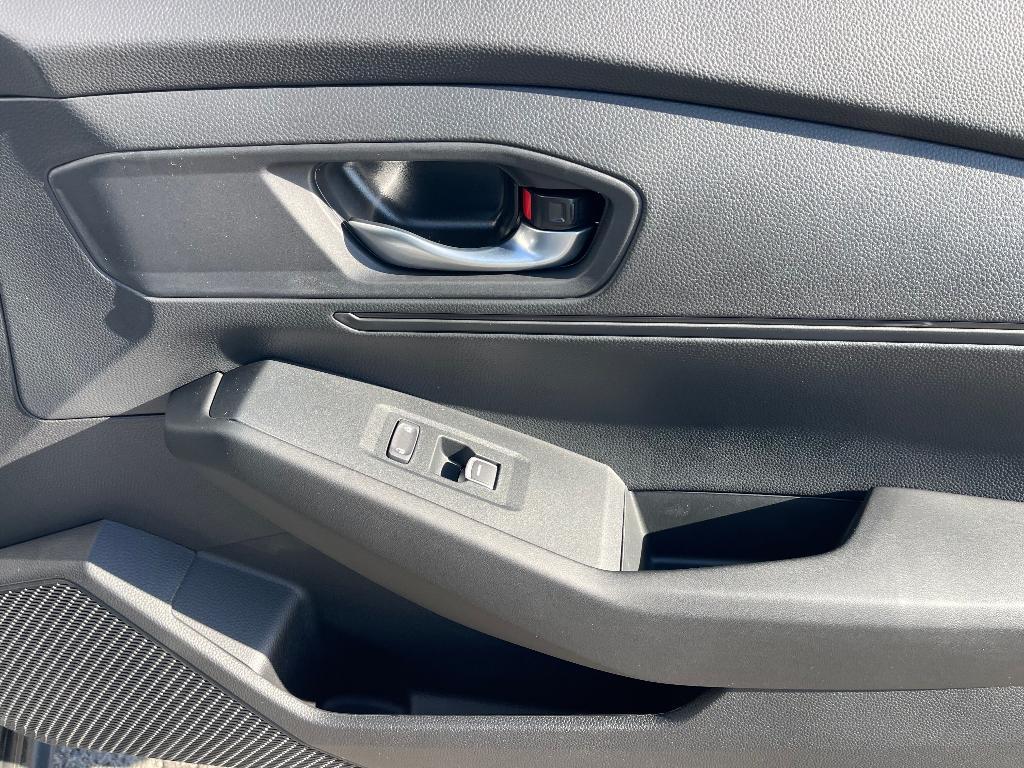 new 2025 Honda Accord car, priced at $28,557