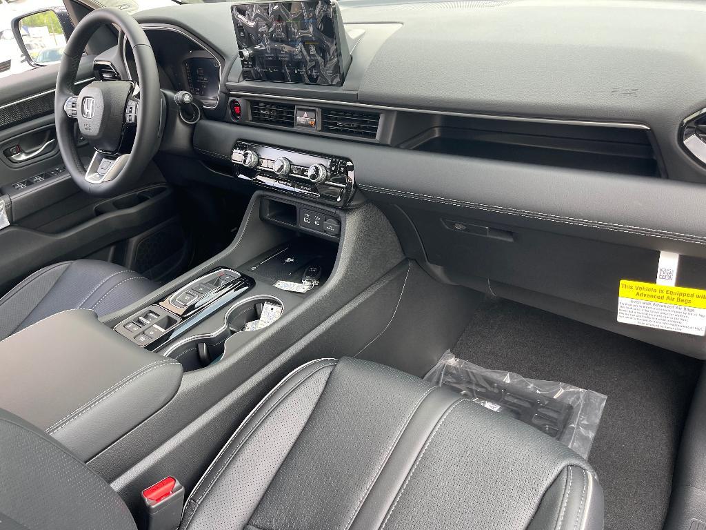 new 2025 Honda Pilot car, priced at $51,299