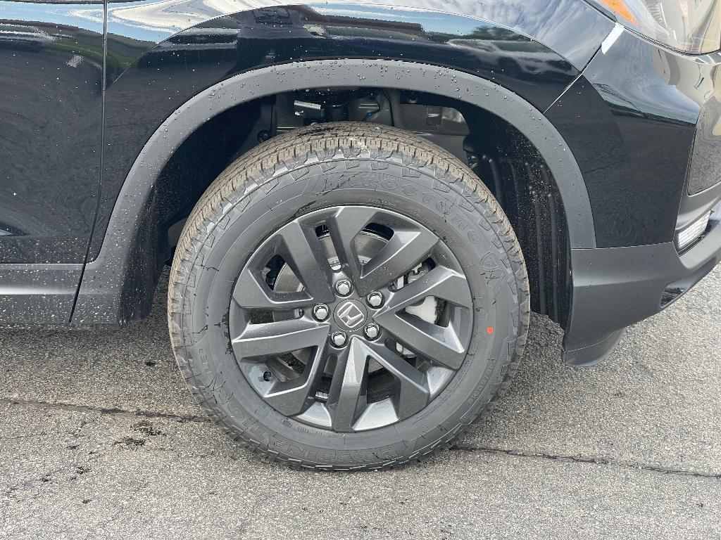 new 2025 Honda Ridgeline car, priced at $38,463