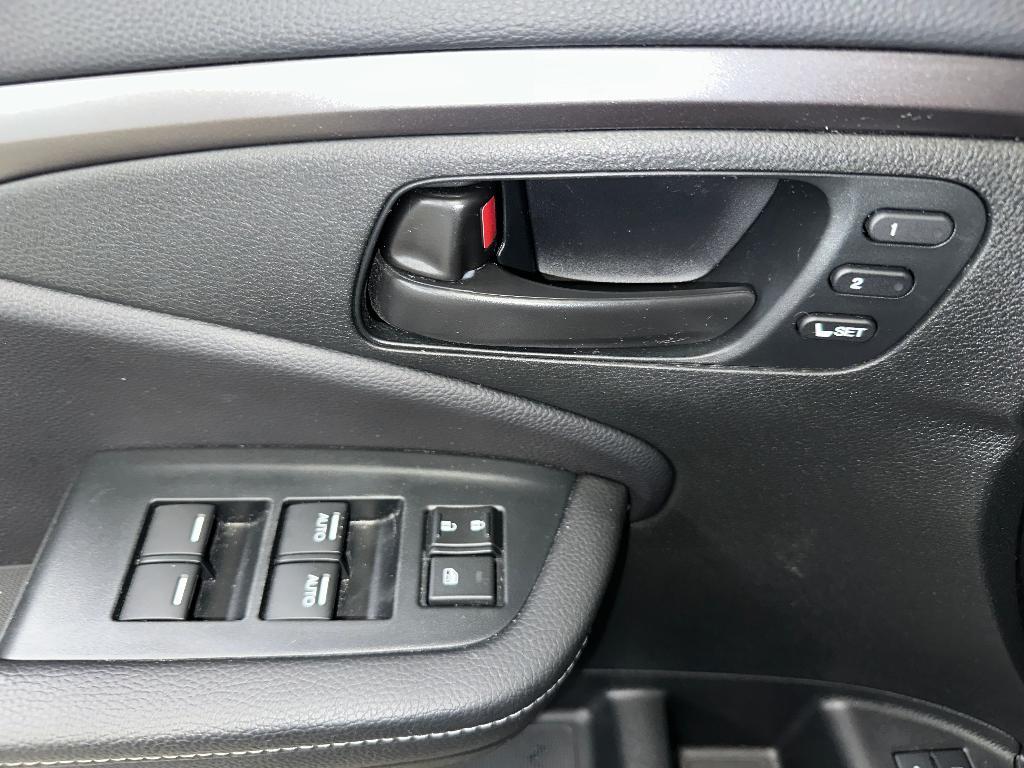 used 2023 Honda Passport car, priced at $33,952