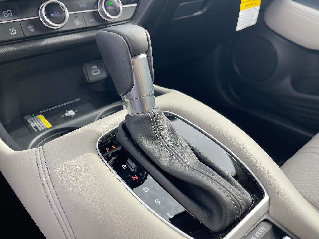 new 2026 Honda HR-V car, priced at $31,996