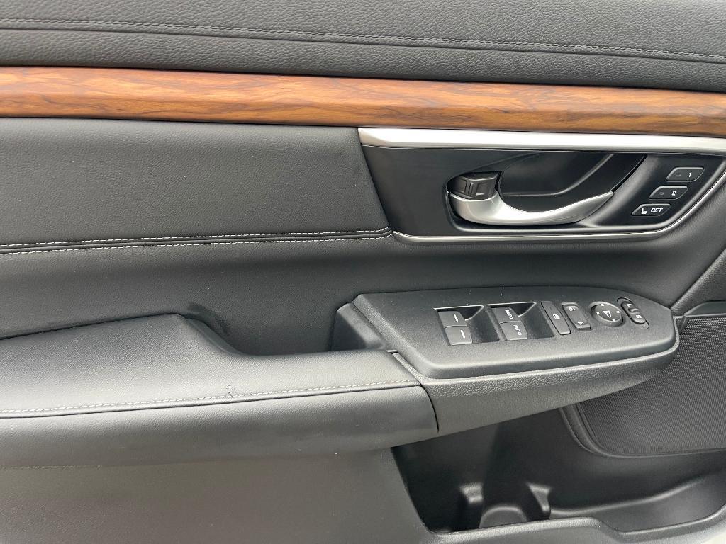 used 2022 Honda CR-V car, priced at $33,032