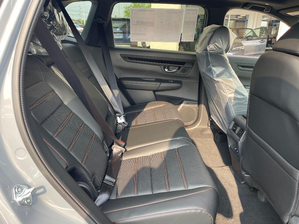 new 2026 Honda CR-V Hybrid car, priced at $42,075