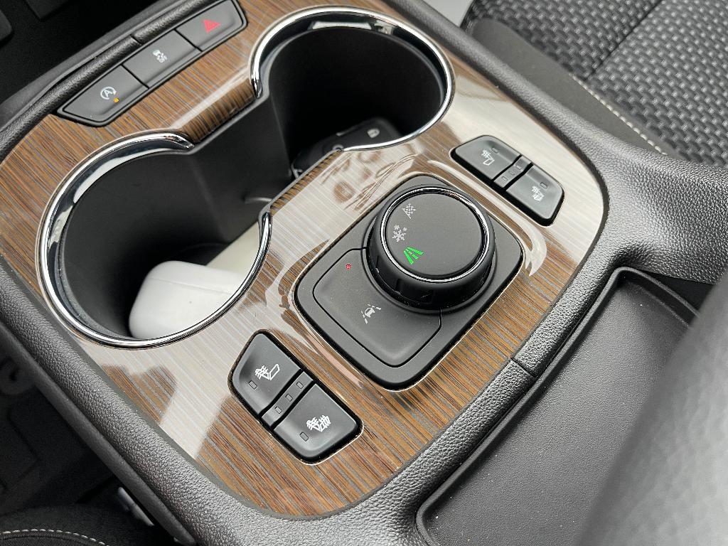 used 2023 GMC Acadia car, priced at $31,095