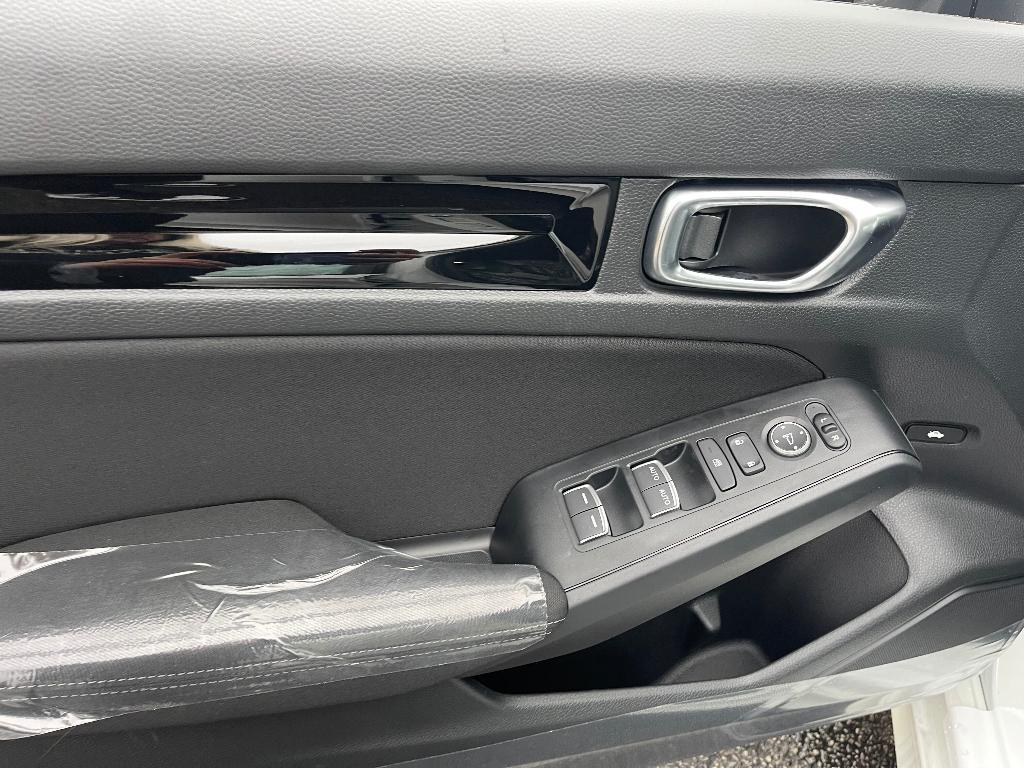new 2025 Honda Civic Hybrid car, priced at $32,778