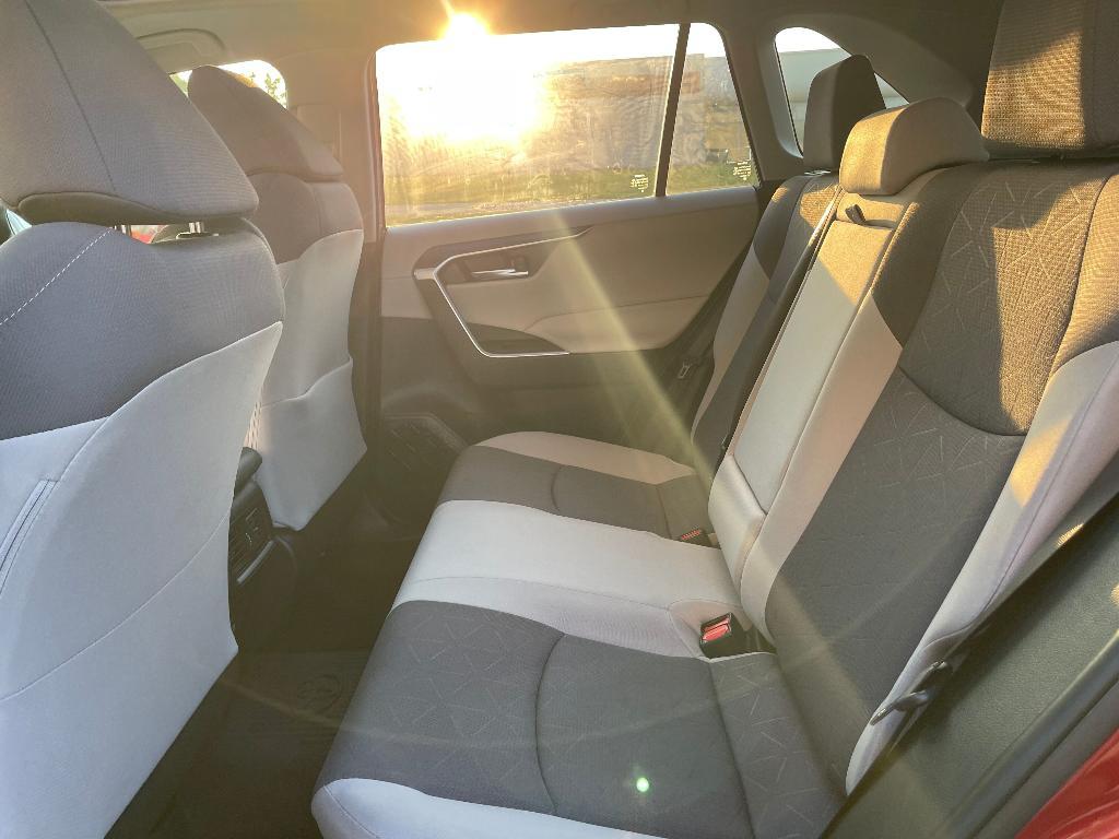 used 2020 Toyota RAV4 Hybrid car, priced at $25,495