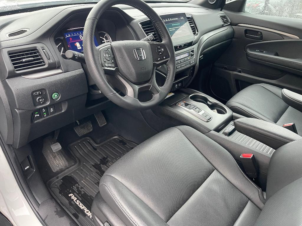 used 2022 Honda Passport car, priced at $33,942