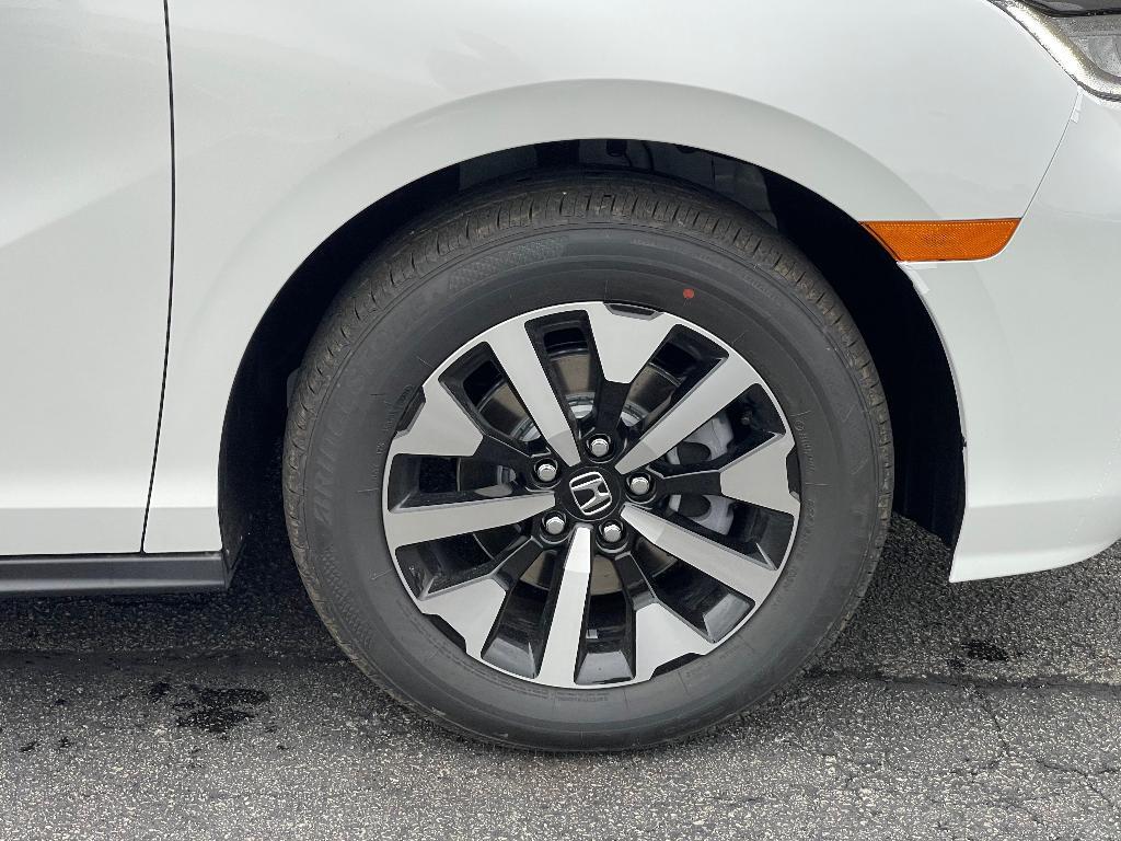 new 2026 Honda Odyssey car, priced at $42,936