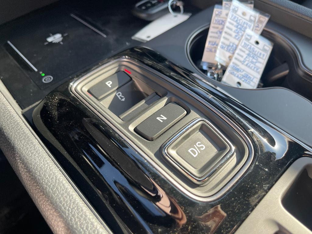 new 2025 Honda Pilot car, priced at $48,247