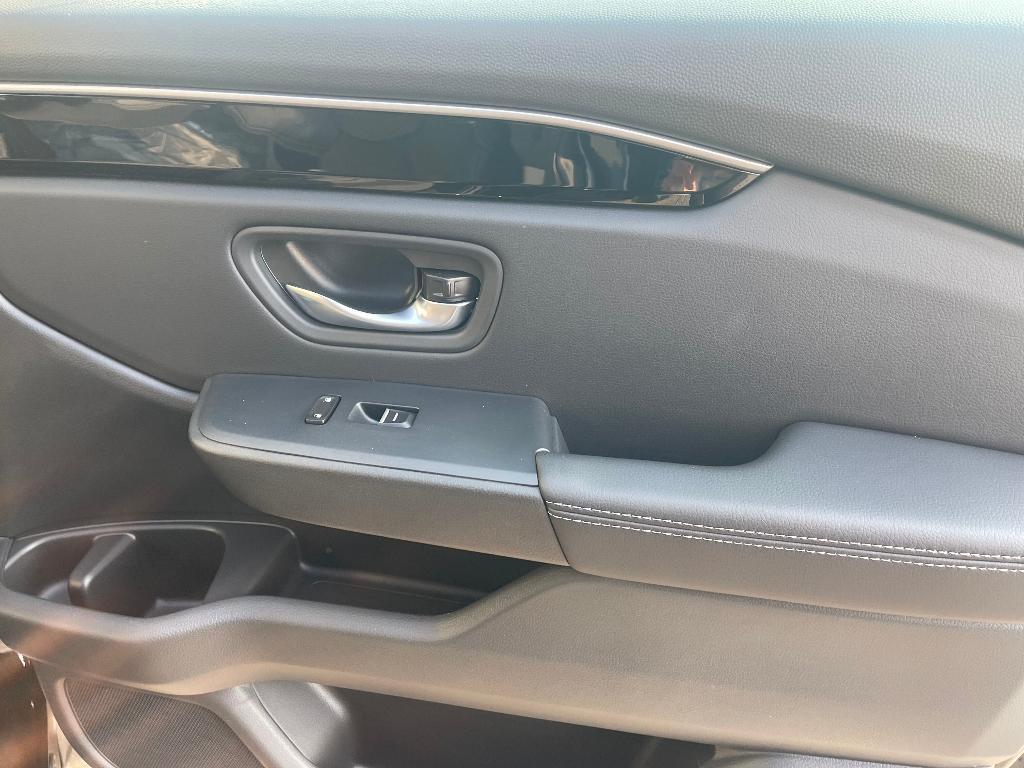 new 2025 Honda Pilot car, priced at $45,144