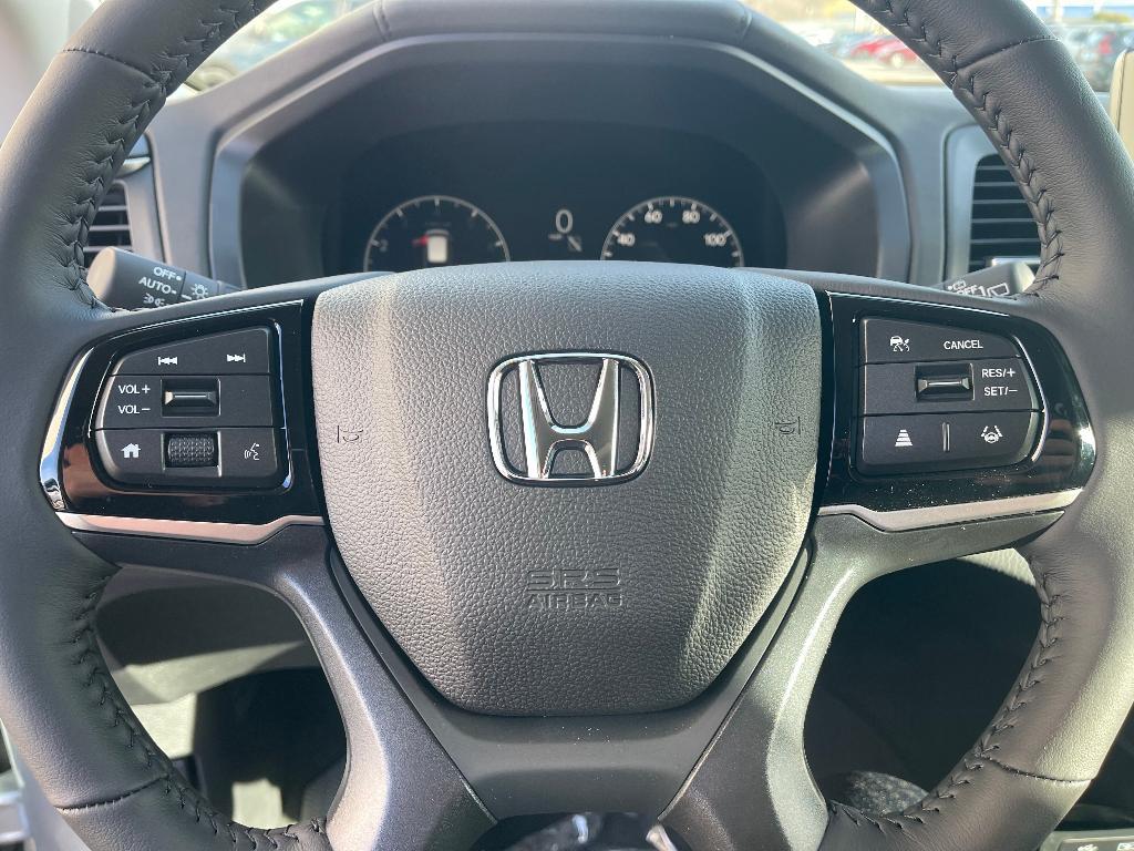 new 2026 Honda Odyssey car, priced at $42,183