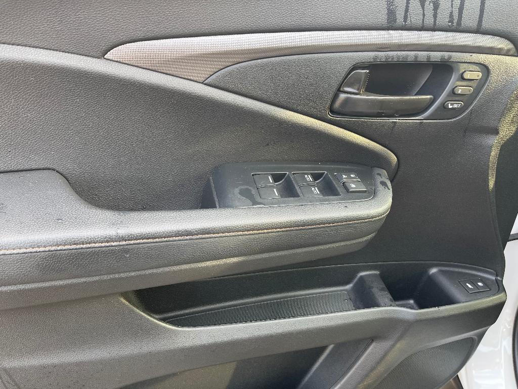 used 2023 Honda Passport car, priced at $35,700