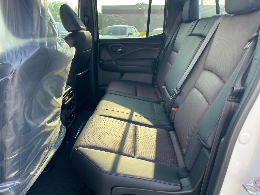 new 2025 Honda Ridgeline car, priced at $43,293