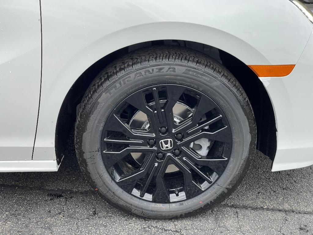 new 2026 Honda Odyssey car, priced at $43,150