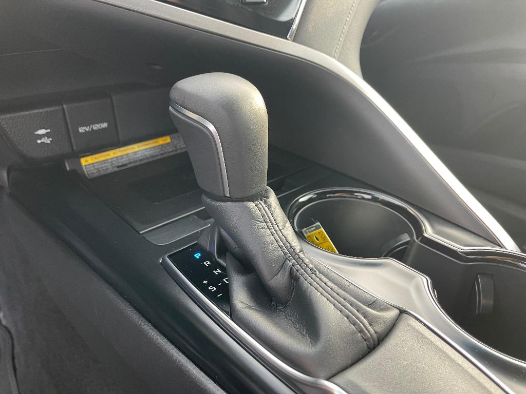 used 2018 Toyota Camry car, priced at $19,178