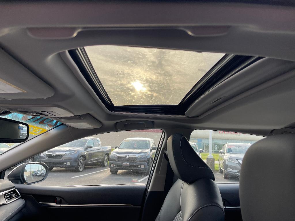 used 2018 Toyota Camry car, priced at $19,178