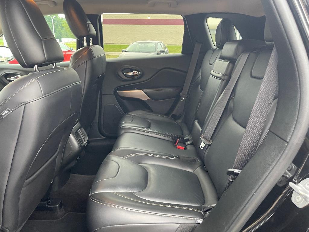 used 2017 Jeep Cherokee car, priced at $13,999