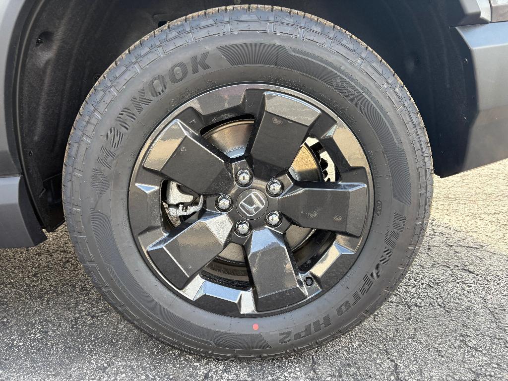 new 2026 Honda Passport car, priced at $43,526