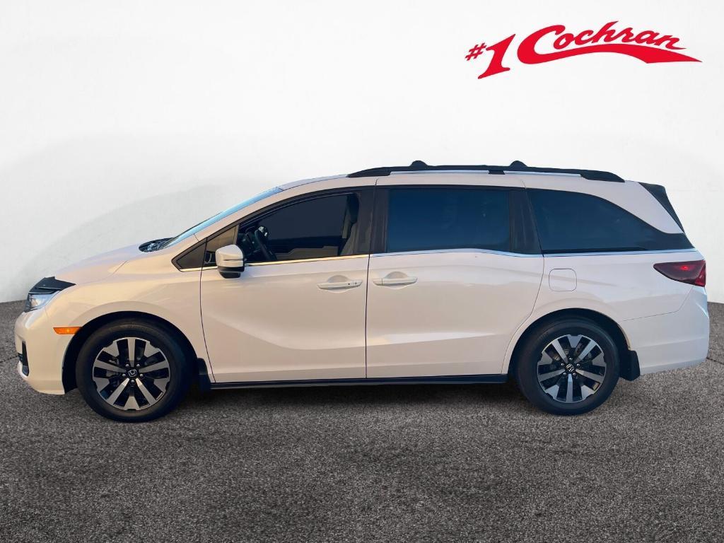 new 2025 Honda Odyssey car, priced at $45,078
