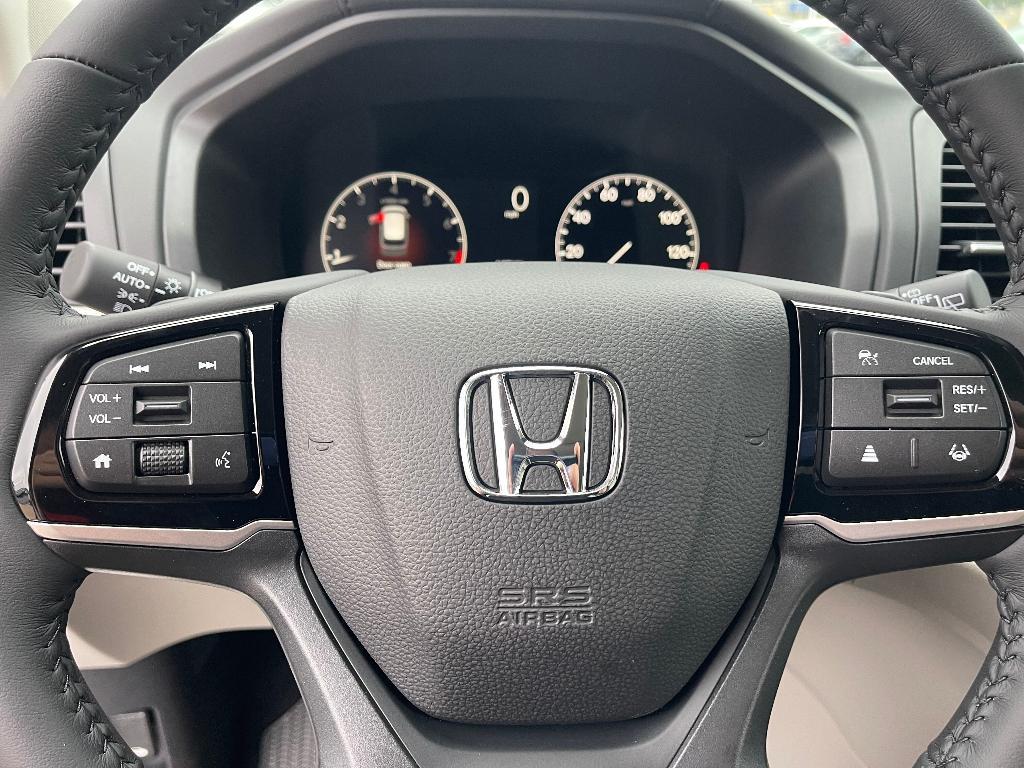 new 2026 Honda Odyssey car, priced at $42,183