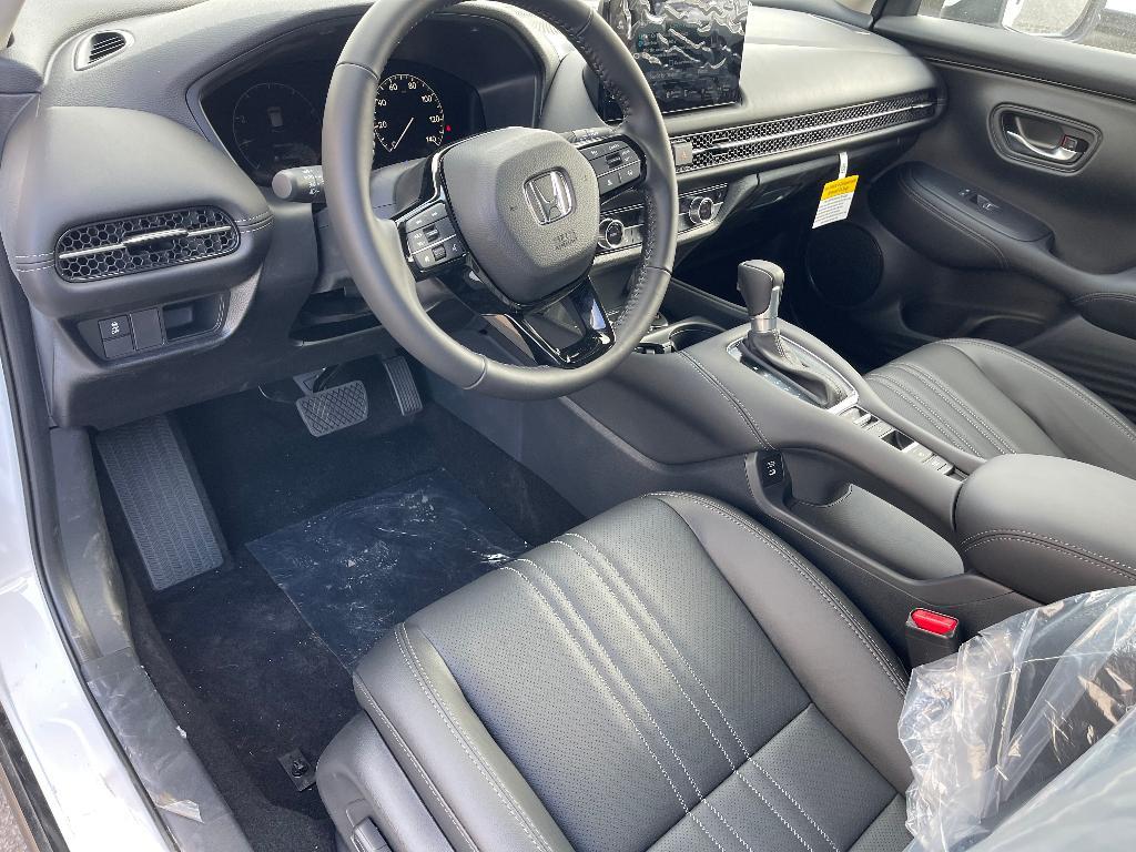 new 2025 Honda HR-V car, priced at $31,822
