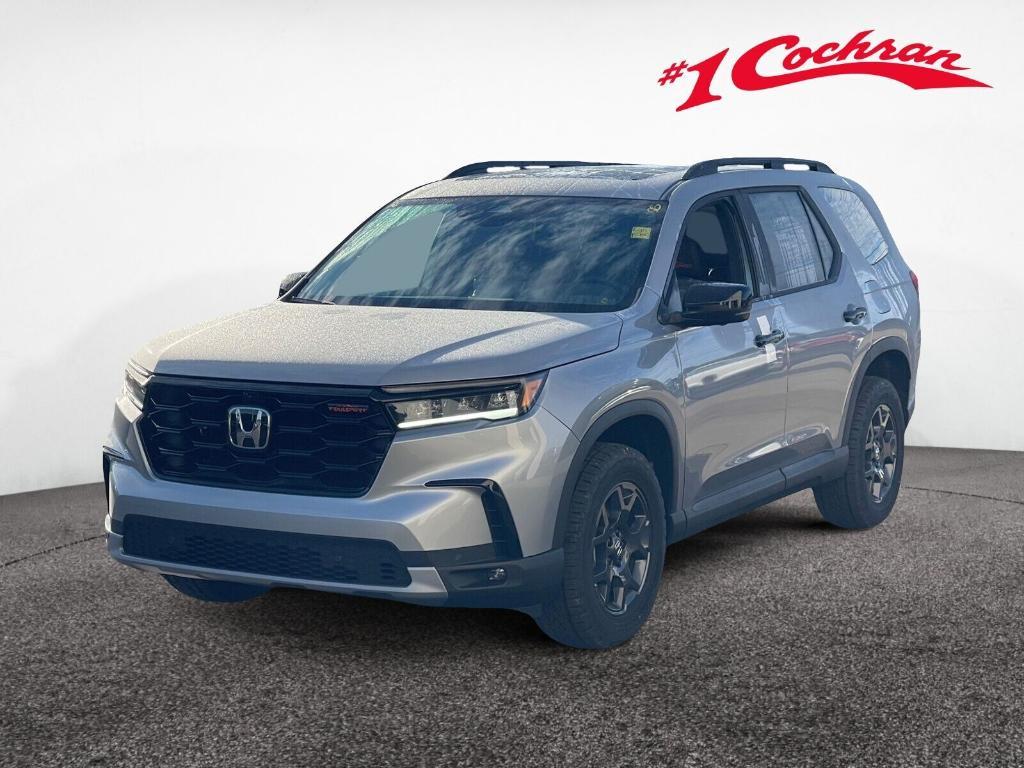 new 2025 Honda Pilot car, priced at $46,432