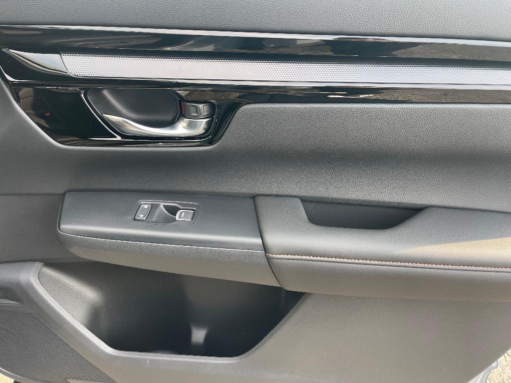 new 2026 Honda CR-V Hybrid car, priced at $44,100