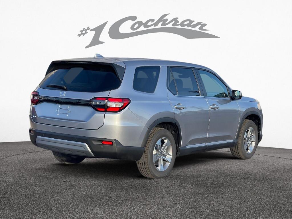new 2025 Honda Pilot car, priced at $44,915