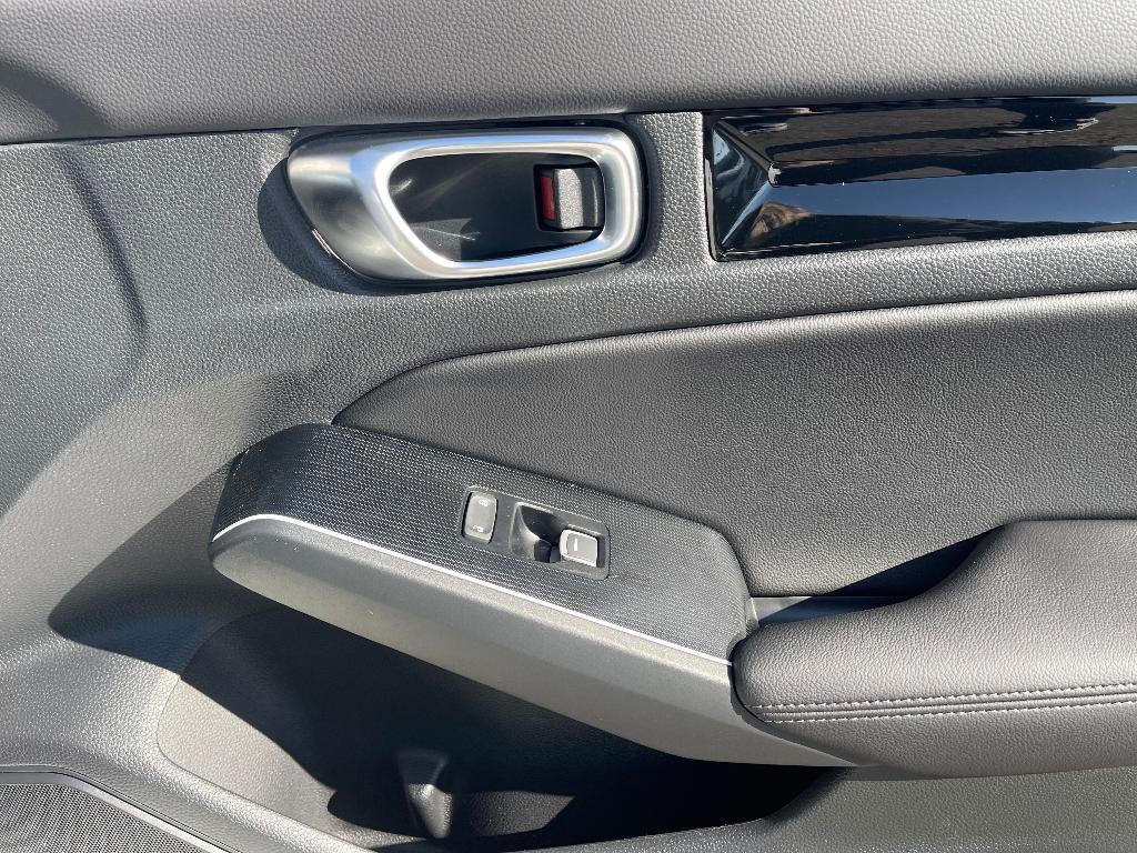 new 2025 Honda Civic Hybrid car, priced at $31,853
