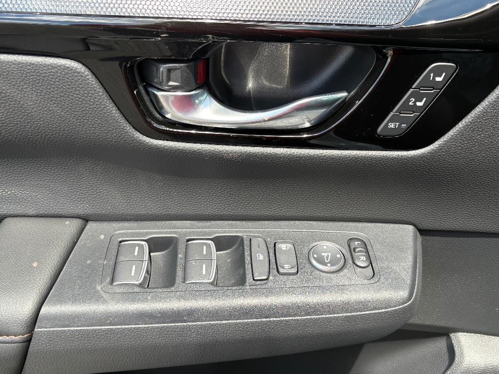 new 2026 Honda CR-V Hybrid car, priced at $41,134