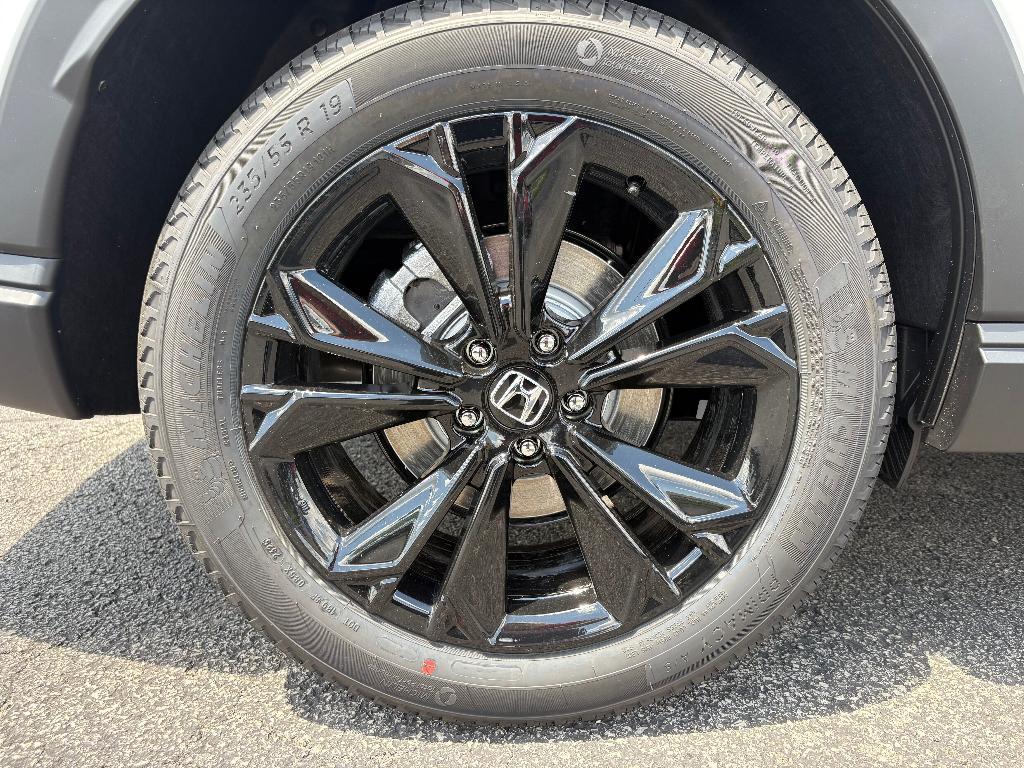 new 2026 Honda CR-V Hybrid car, priced at $41,134