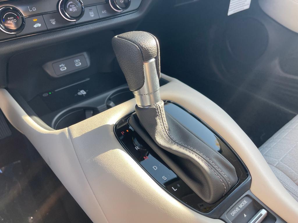 new 2026 Honda HR-V car, priced at $28,087