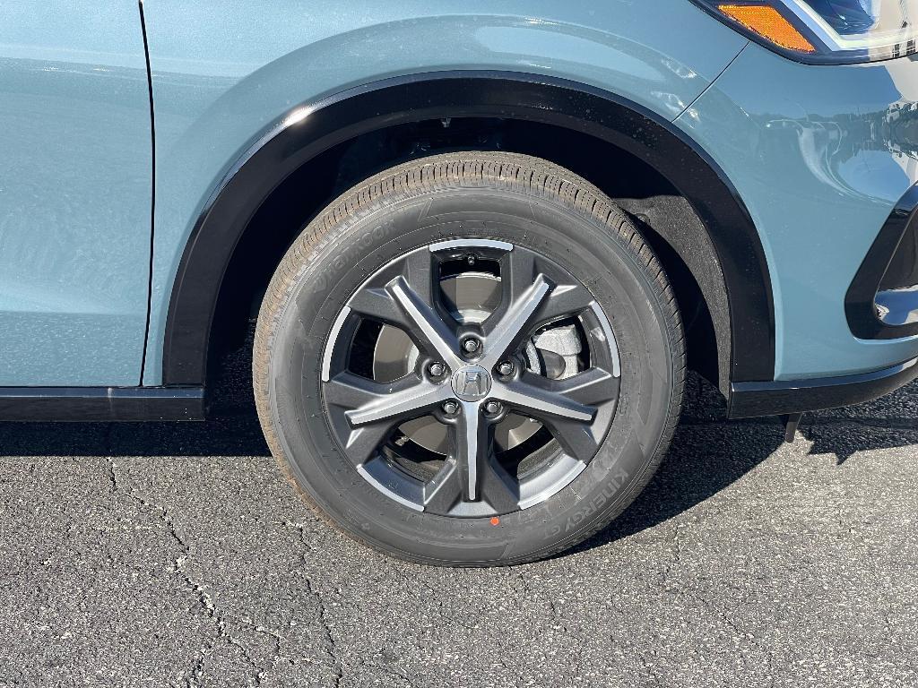 new 2026 Honda HR-V car, priced at $31,996