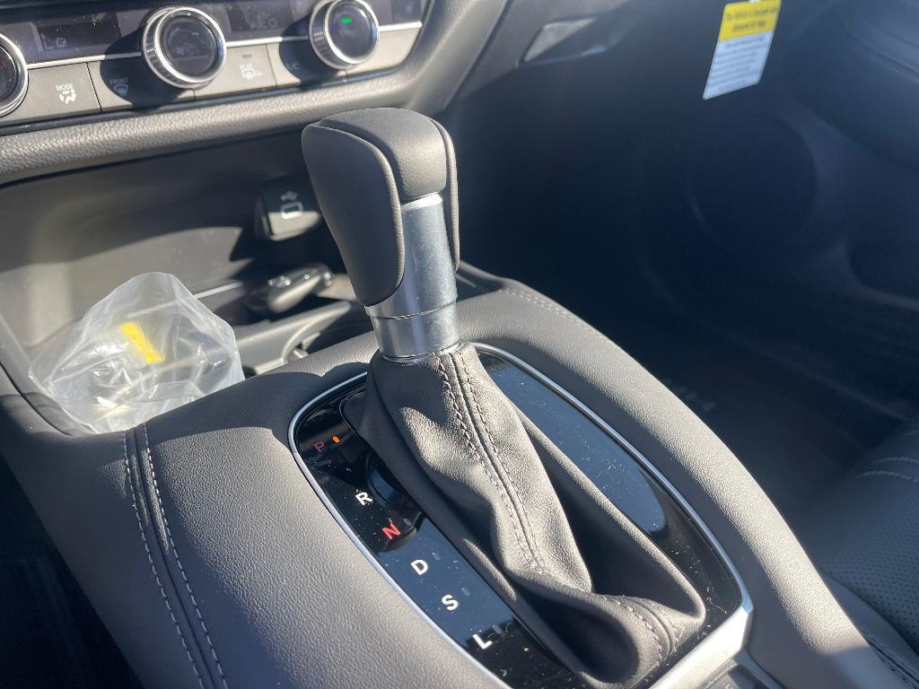 new 2026 Honda HR-V car, priced at $31,996