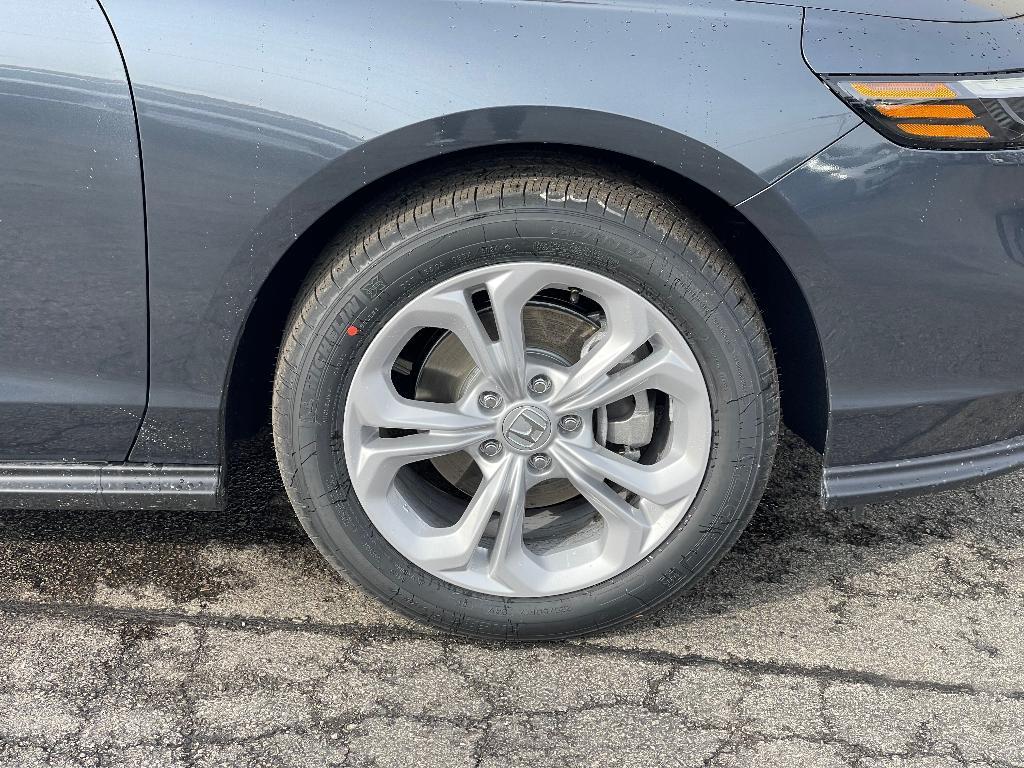 new 2025 Honda Accord car, priced at $28,557