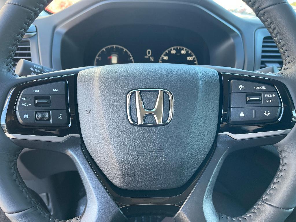 new 2025 Honda Odyssey car, priced at $44,341