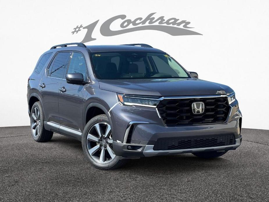 new 2025 Honda Pilot car, priced at $51,858