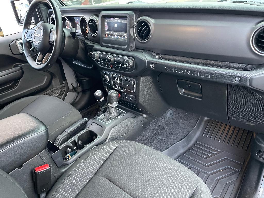 used 2021 Jeep Wrangler Unlimited car, priced at $27,989